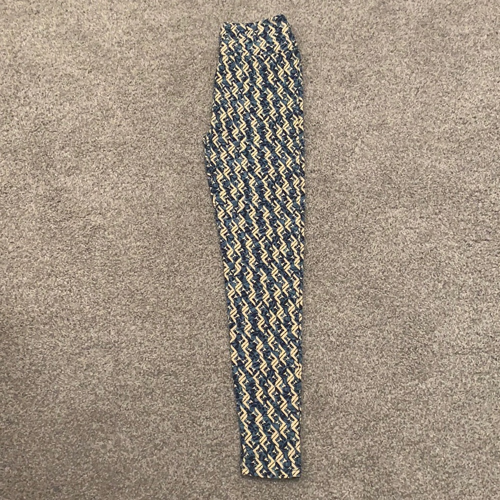 LuLaRoe OS leggings